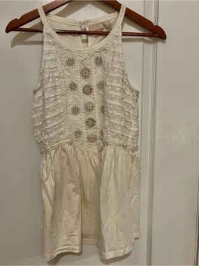 Breezy summer white tank Size S